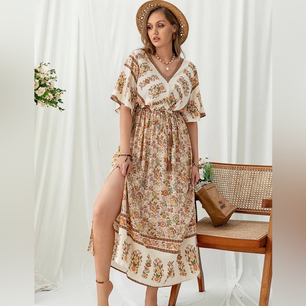FEHRNVI boutique boho floral maxi dress size medium